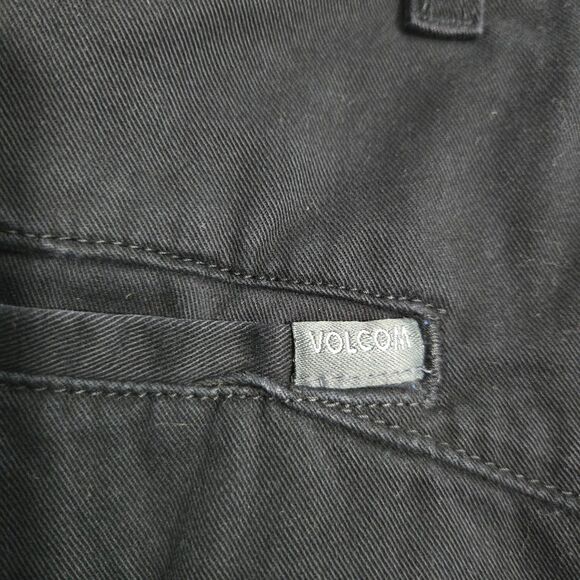 Volcom Men 33 Black Vmonty Flat Front Chino Shorts - Picture 6 of 12